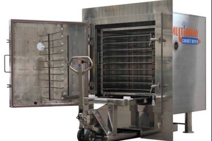 MULTISPRAY tray dryer with extractable plates