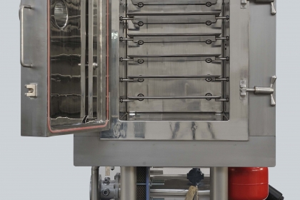 MULTISPRAY Cabinet Dryer with fixed shelves